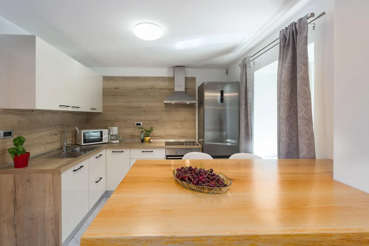 Idyllisches Istrisches Steinhaus Mit Whirlpool, Tischtennis, Grill Und Klimatisierten Schlafzimmern Poreč Hırvatistan
